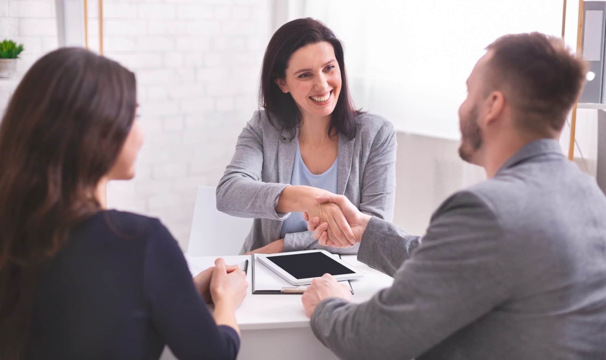 Les salariés heureux rendent les clients heureux