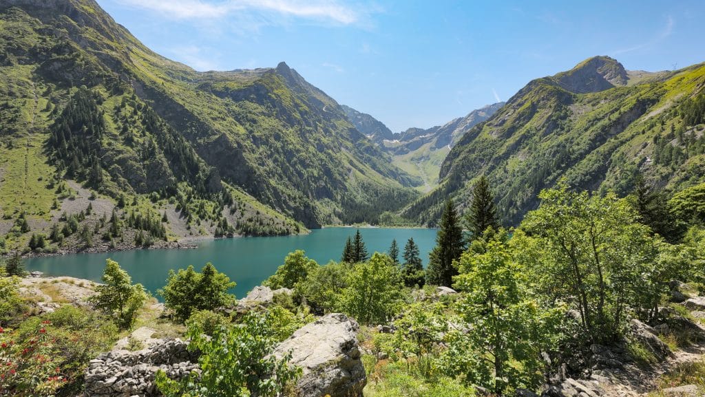 Massif des écrins, lac et cascades du Lauvitel