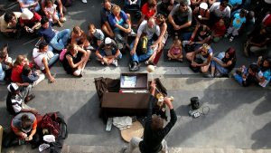 spectacle de rue écotournée artiste écologie