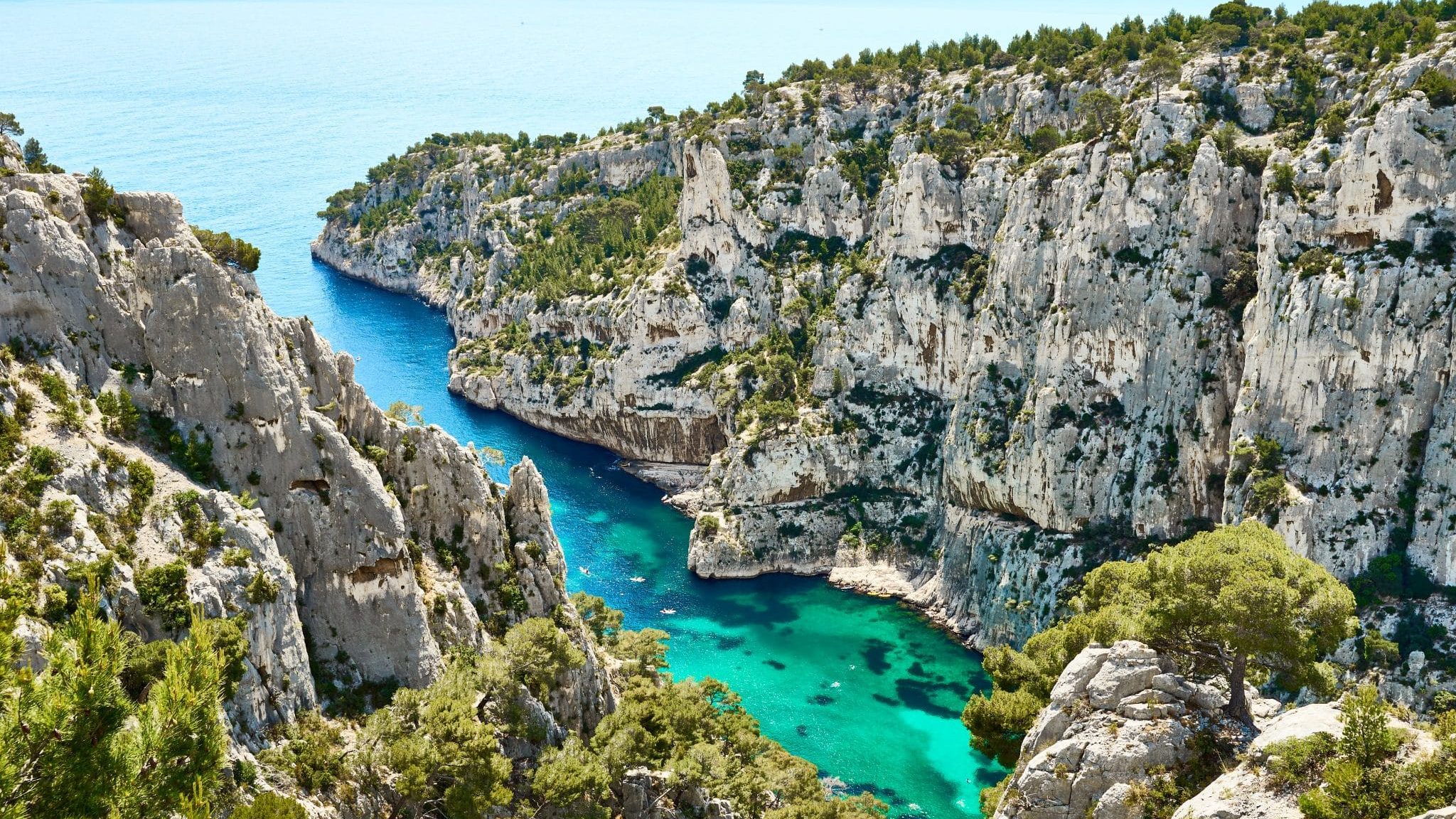 Le parc national des calanques face à de nombreux enjeux