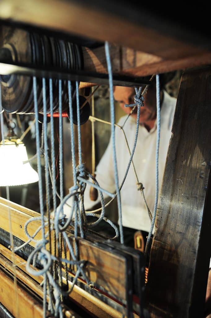 Lyon : Comprendre le tissage et ses enjeux à la Soierie Saint-Georges