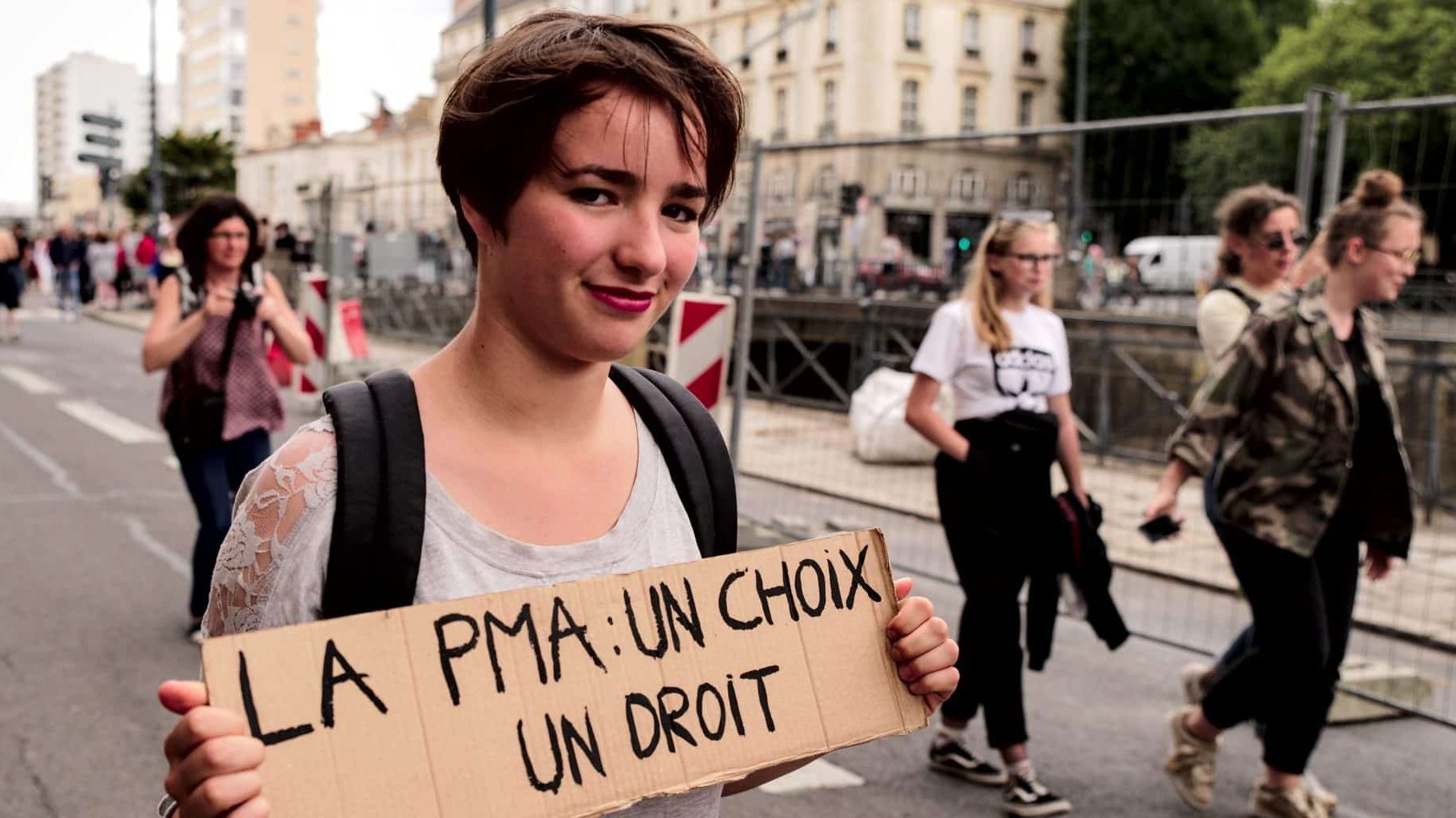 Lors d'une manifestation pour l'élargissement de la PMA.