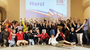 Les lycéens du lycée Notre Dame De Bellegarde après leur victoire en 2021
