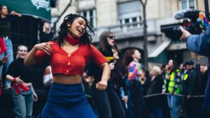 Manifestante techno-gréviste Alternatiba Paris