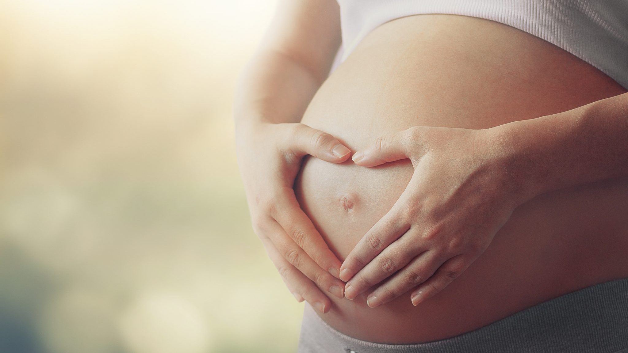 De la PMA à la parentalité : comment ça se passe pour les couples de femmes ?